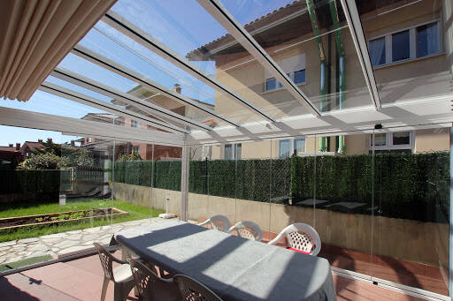 Akrista Techos y cortinas de cristal