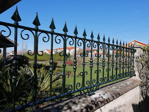 Carpintería Metálica y forja TALLERES VILA