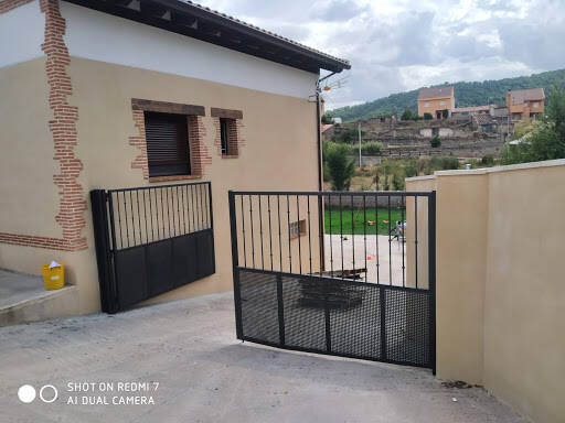 Carpintería metálica Óscar Abad Santamaría