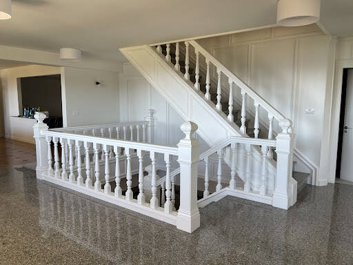 Carpivil, Carpintería