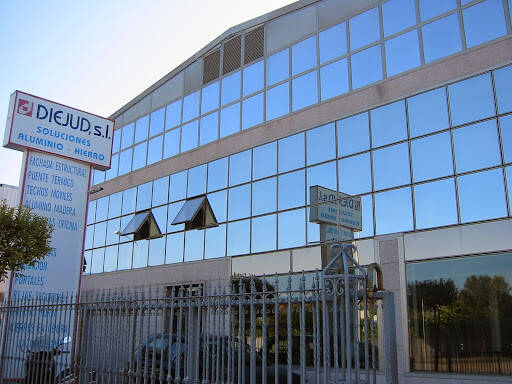 Diejud - Aluminio, PVC e Inox