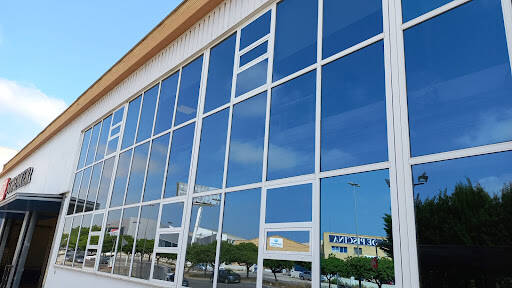 HMS Multiservicios - Carpintería Aluminio y Hierro