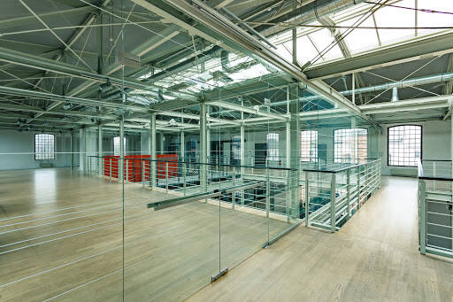 Pelayo PVC | Cristal | Aluminio