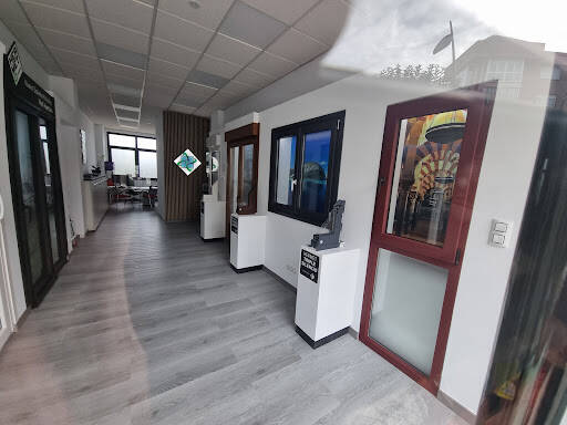 Ventanas de PVC y Aluminio Ventecnor